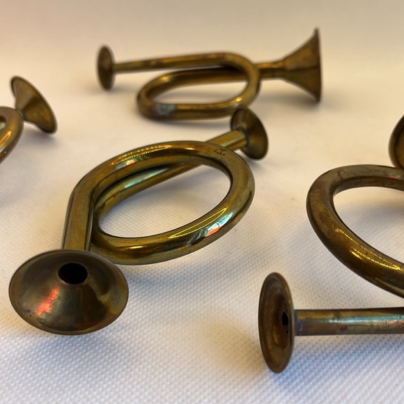 Brass Horns 4 - Picture 2 of 11